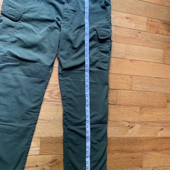 5.11 Tactical Men’s Cargo Pants 34x30 Ripstop Ranger Green – Reinforced Knees - Picture 8 of 11
